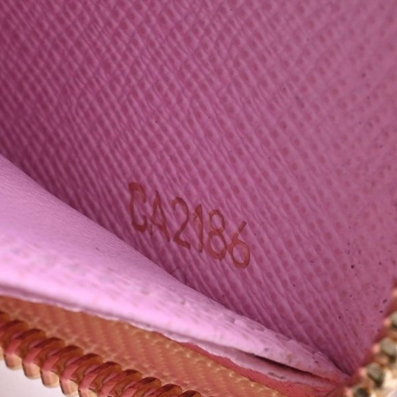 LOUIS VUITTON Azure Zippy Atlantic Cruise Round Long Wallet N41668 White Ladies - Picture 6 of 9